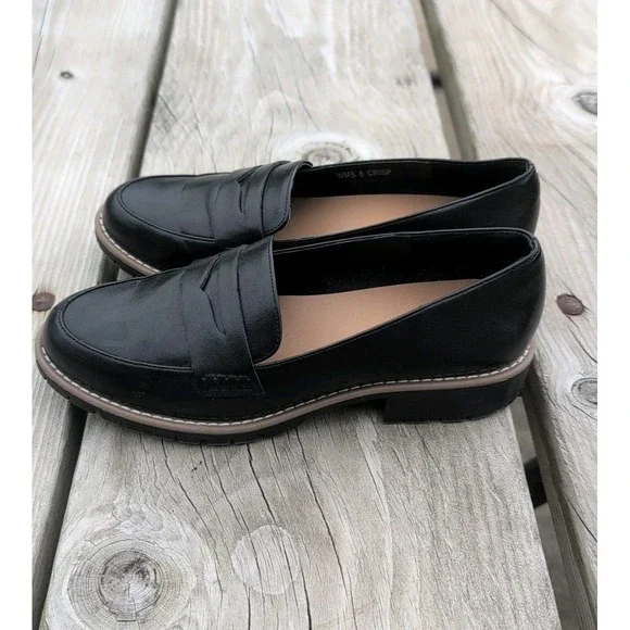 DV Dolce Vita Women's Crisp Slip on Lug Sole Black Penny Loafers Size 8 EUC - Picture 3 of 9